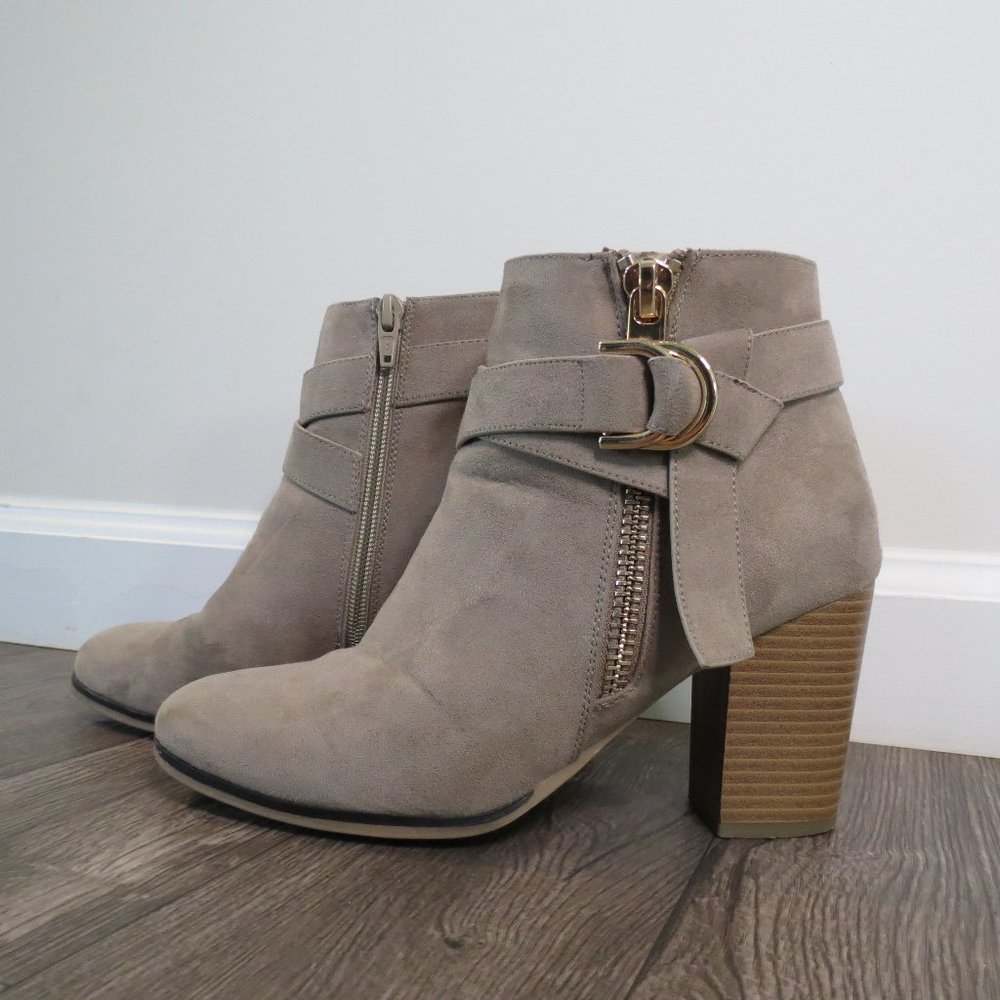 Apt. 9 Gray Booties